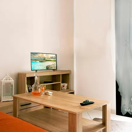 Apartament Helen By The River *