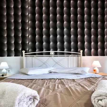 Apartament Helen By The River